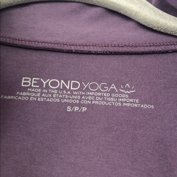 Beyond Yoga 
Spacedye On The Go Mock Neck Jacket purple S/P/P - Picture 9 of 12